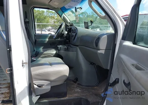 2006 Ford E-350 Super Duty Commercial/Recreational из США, поврежденный, VIN 1FTSE34L26HA66852